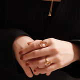 18K Irregular Oval Ring - NOV ACCESSORIES