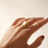 Vintage White Agate Ring