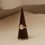 Oval White Agate Ring - NOV ACCESSORIES