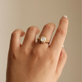 Oval White Agate Ring - NOV ACCESSORIES