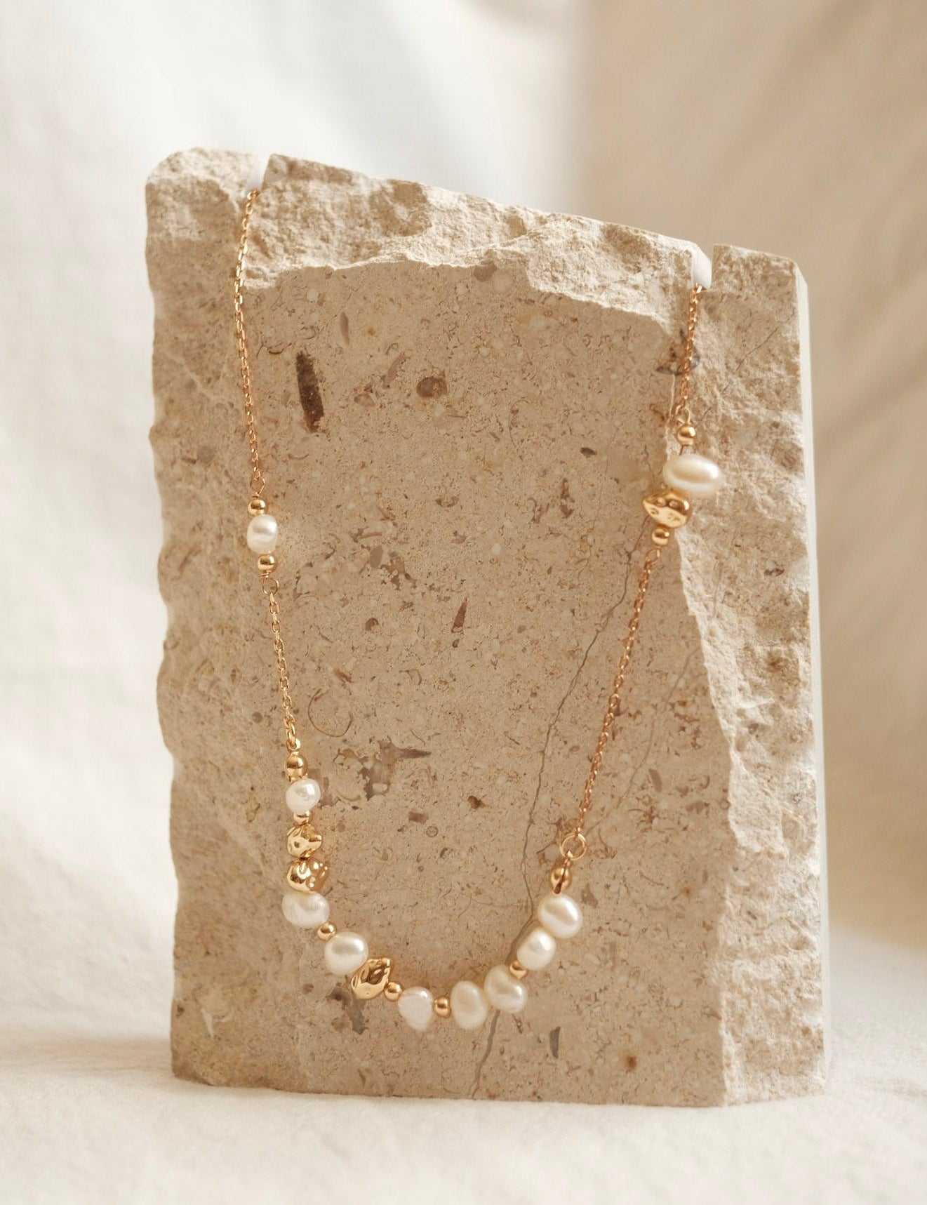 Timeless French Pearl Necklace - NOV ACCESSORIES